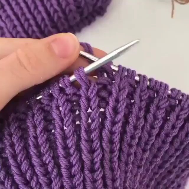 Educational Knitting Video