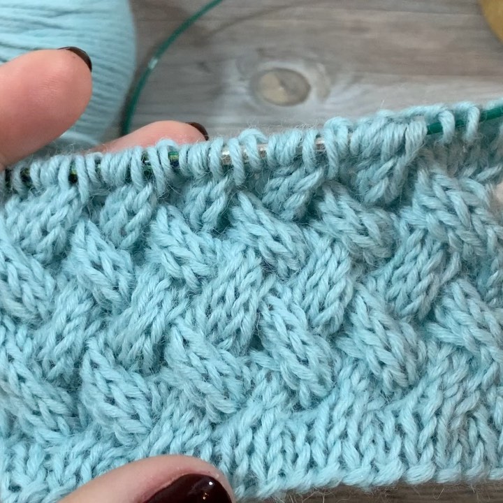 Knitting Pattern - Video Tutorials